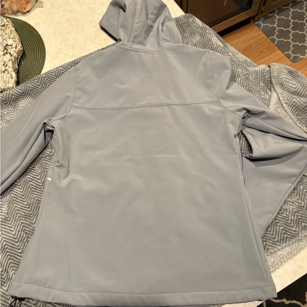 New Balance Light Gray Softshell Jacket - image 5